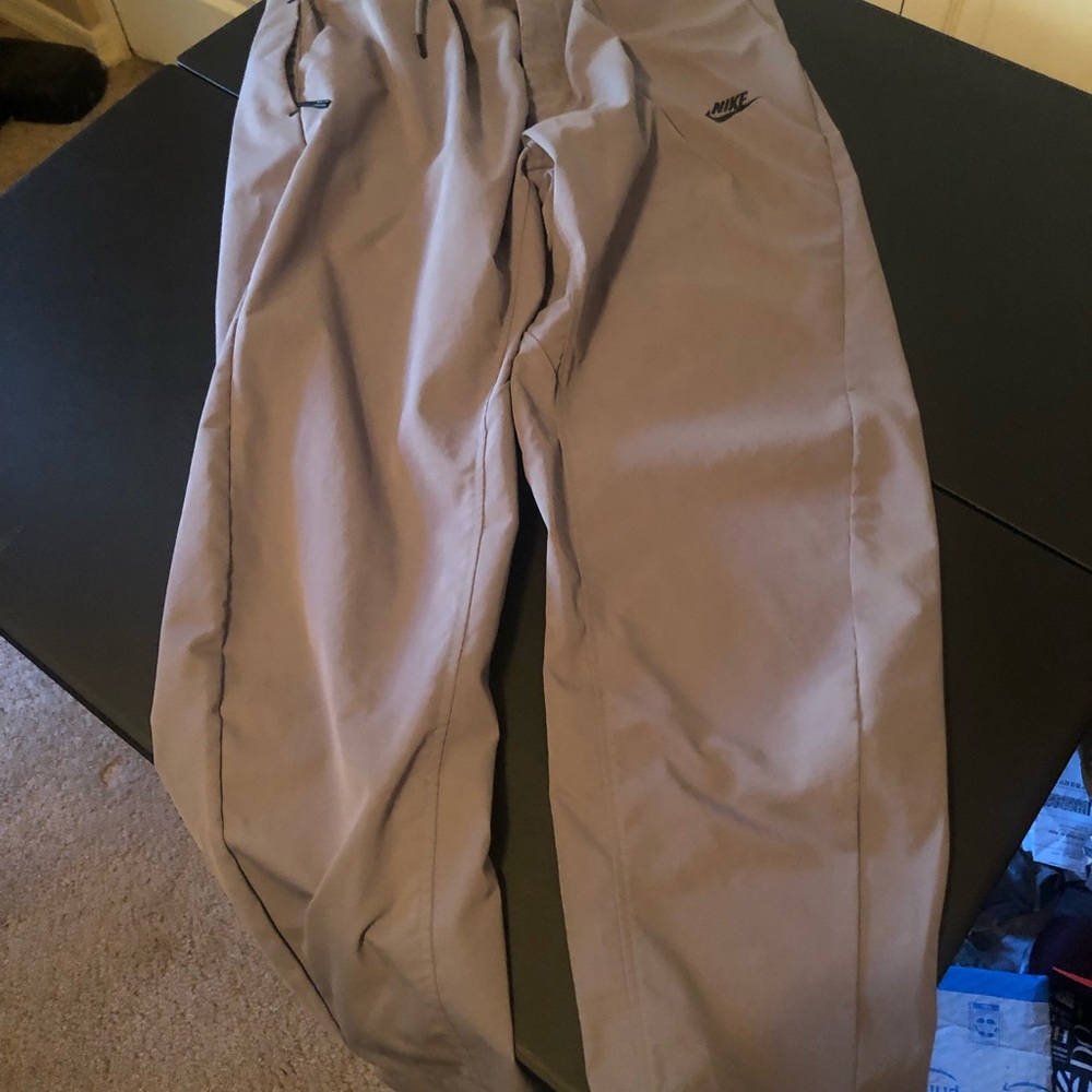 Xl 30 inseam. Rhino gray draw string